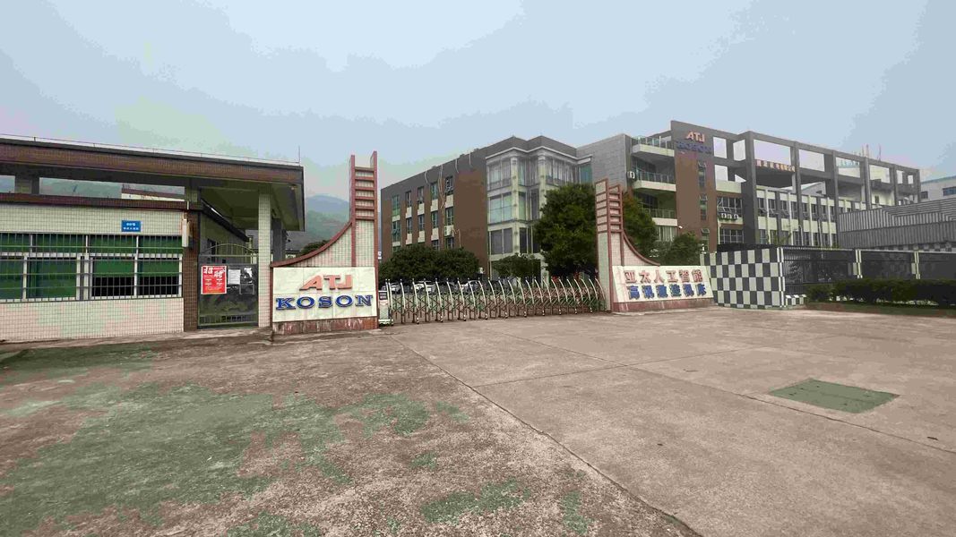 GuangDong H.SON Cnc Equipment Co., Ltd manufacturer production line