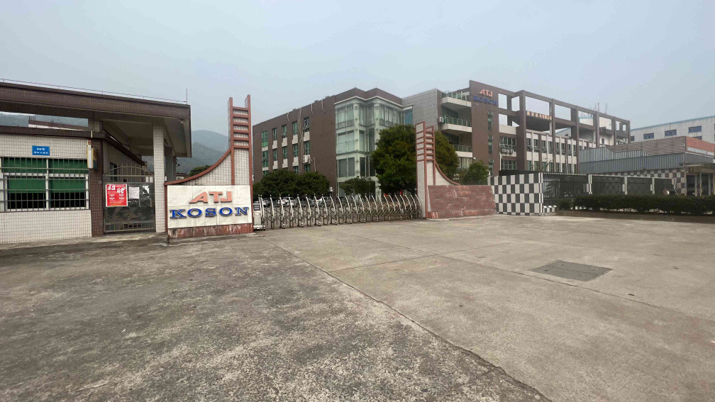 Chất lượng Máy máy quay CNC Nhà máy